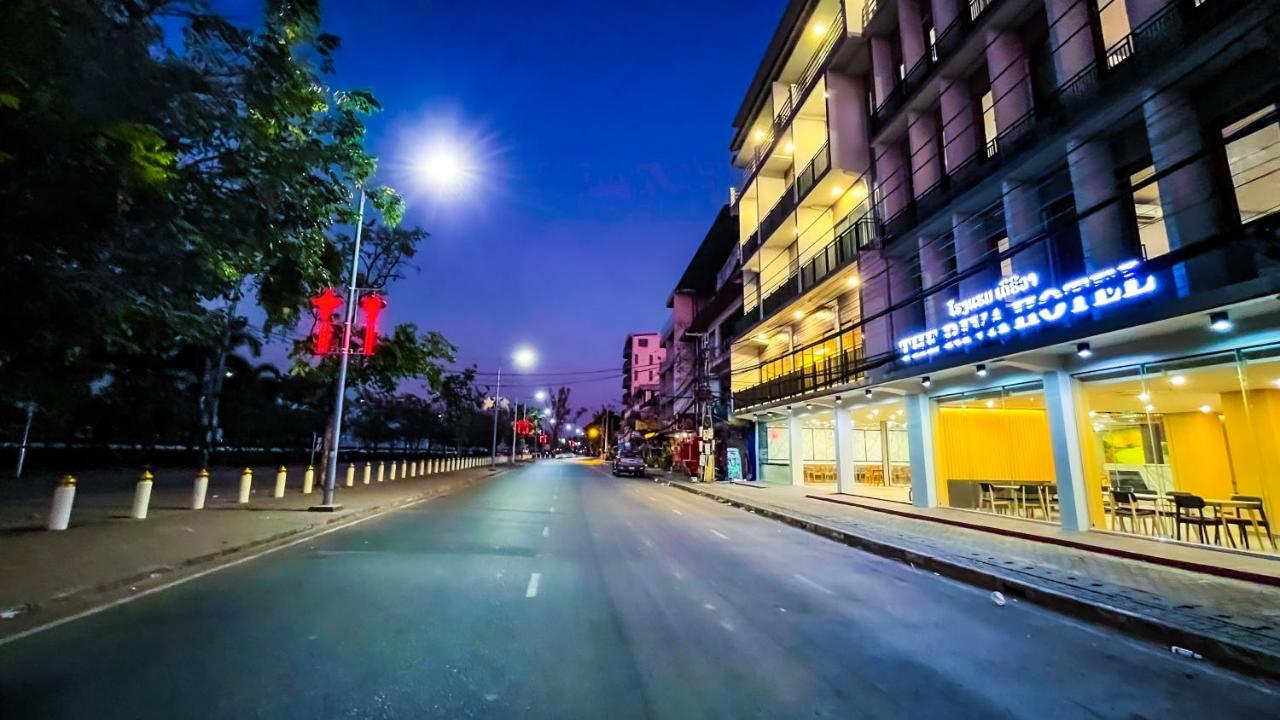 The Riva Vientiane Hotel Exterior photo
