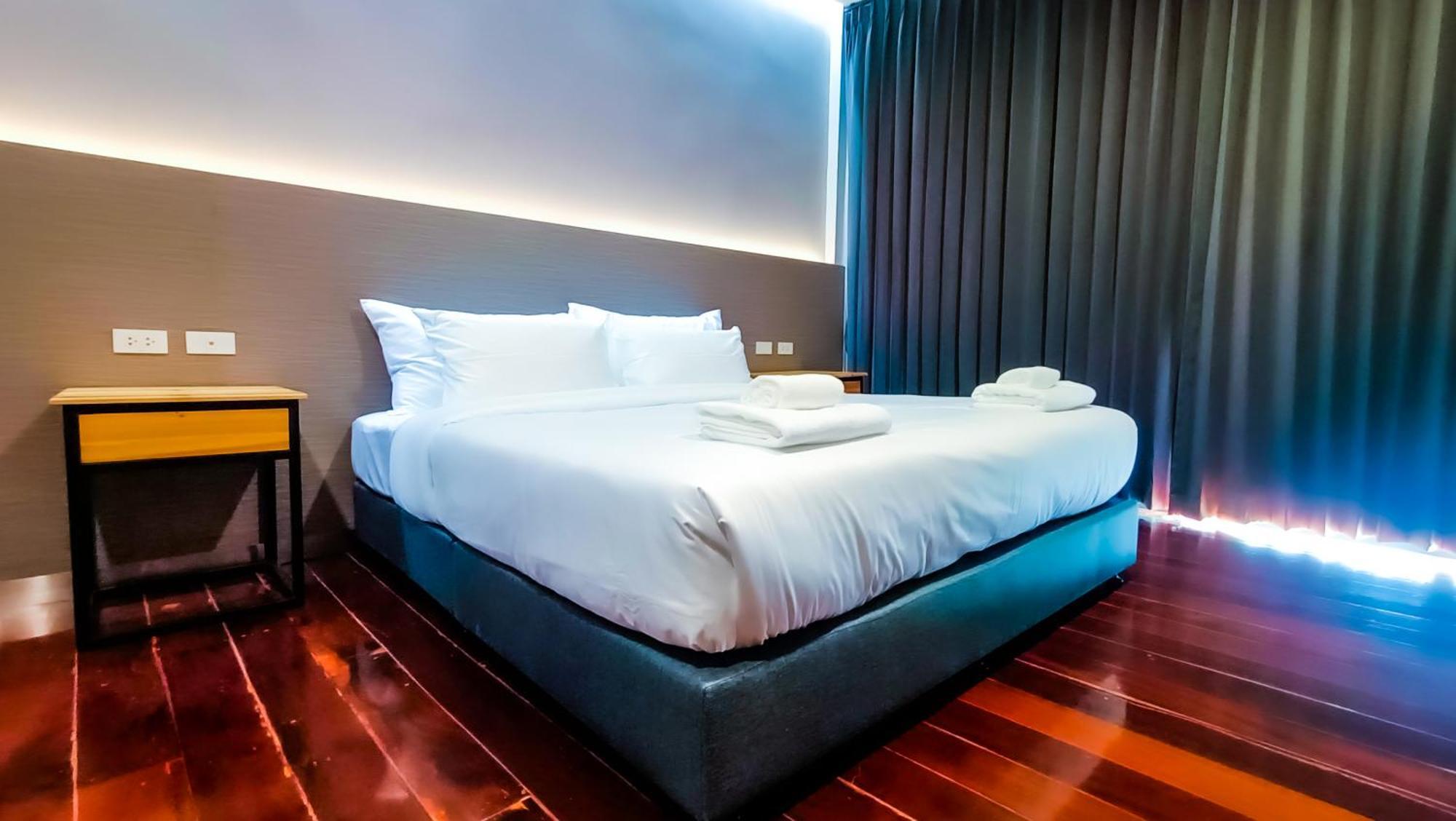 The Riva Vientiane Hotel Exterior photo